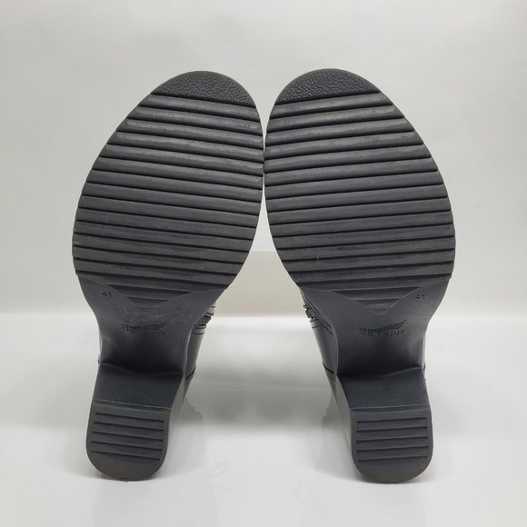 Dansko Black Combat Boots with Chunky Heel and Lace-Up Design - Picture 6 of 7